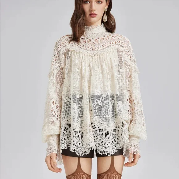 Rich Radi Qs NYC intricate Lace cutout Top - Picture 1 of 13